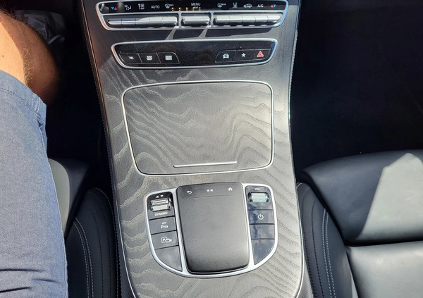 Mercedes-Benz Klasa E cena 179900 przebieg: 7800, rok produkcji 2021 z Opalenica małe 154